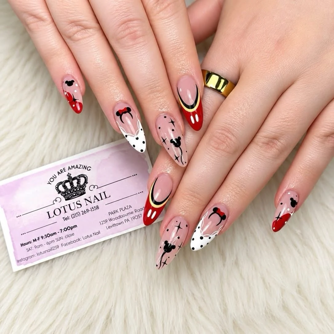 Lotus nails
